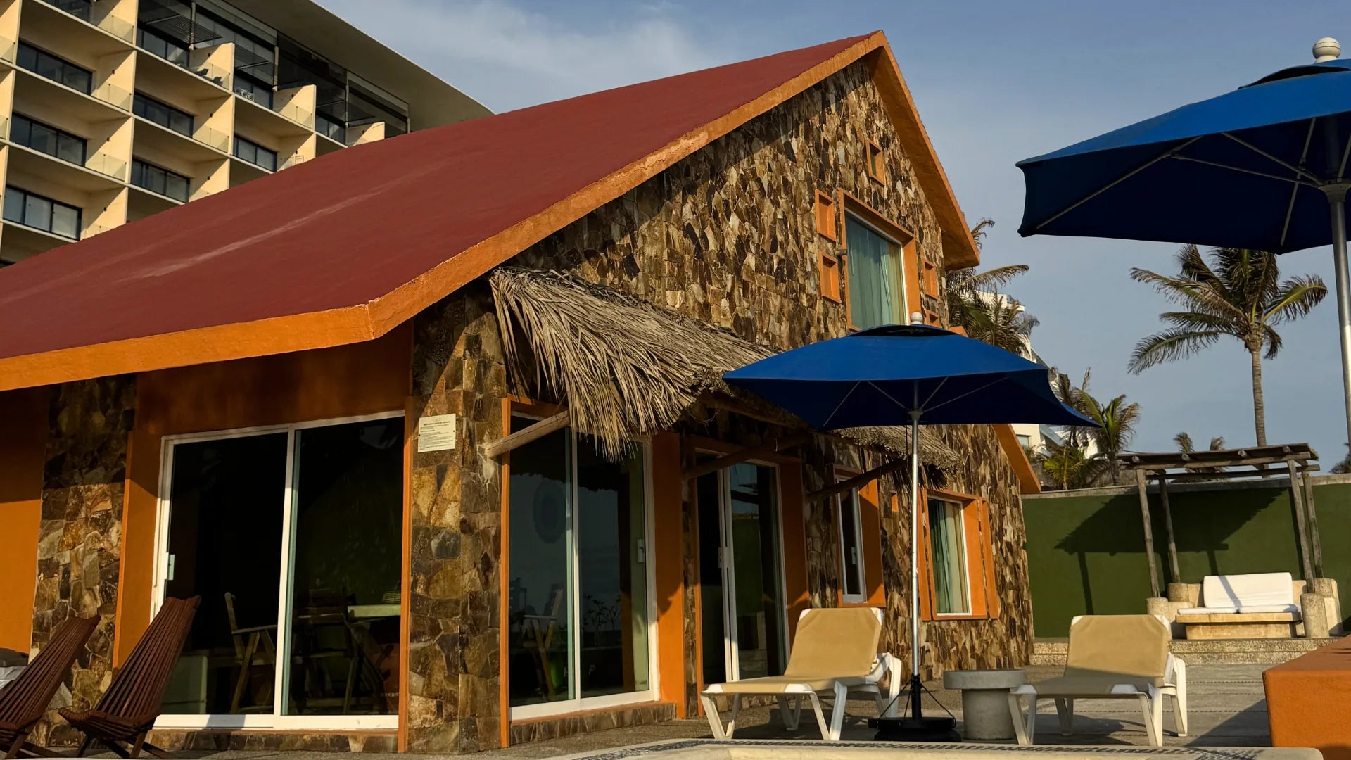 Hospedaje frente al mar en Acapulco: conoce Villas San Vicente